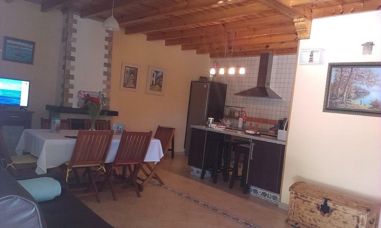Victoryangel Villa Laino Luaran gambar